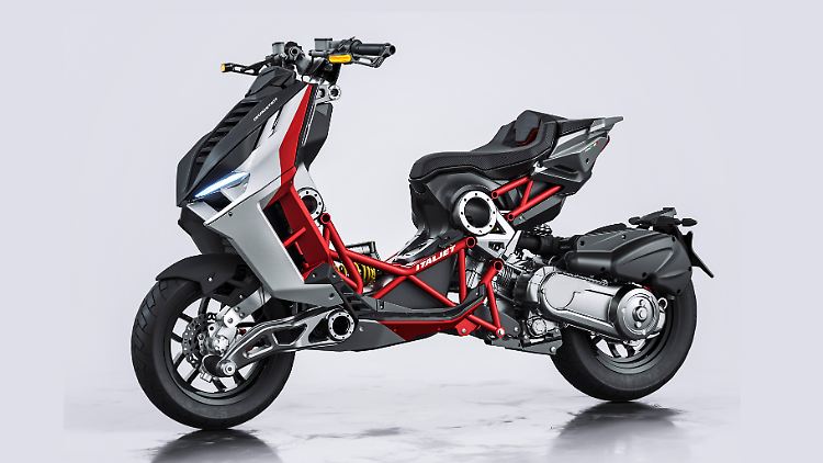 Das Witzige ist, dass die Rahmenkonstruktion des Italjet Dragster sichtbar ist.
