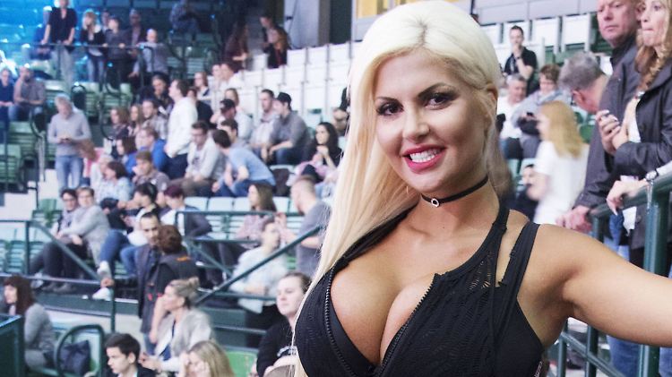 Inzwischen freut sie sich auf den Nachwuchs: Sophia Vegas.
