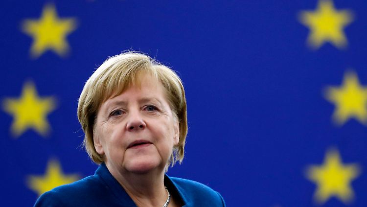 Bekenntnis zu Europa - wenn auch mit pragmatischen Mitteln: Angela Merkel im EU-Parlament in Straßburg.