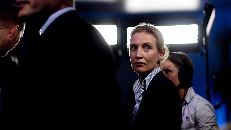 Soll sich erklären: Alice Weidel. 