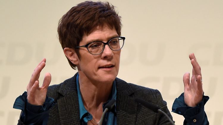Annegret Kramp-Karrenbauer will CDU-Vorsitzende werden.
