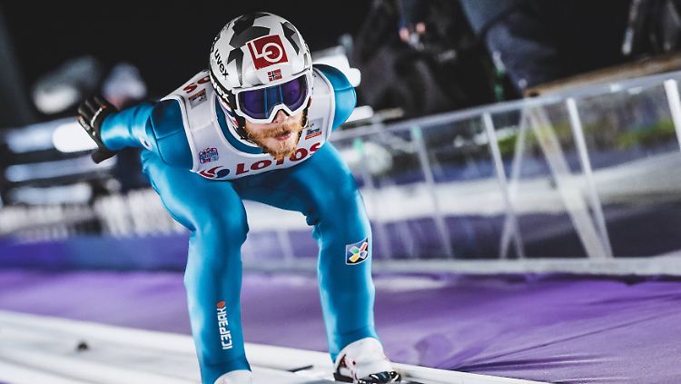 Erst flog er auf 126,5 Meter, dann wurde Robert Johansson disqualifiziert.