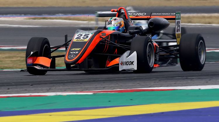 Sophia Flörsch war die einzige Teilnehmerin beim Formel-3-Weltfinale in Macau.