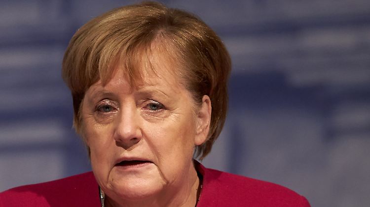 "Entweder wir schaffen es - oder nicht": Merkel sieht die Debatte zum Migrationspakt exemplarisch.