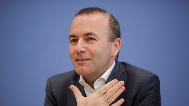 Für Weber ist "das Gespenst des Nationalismus" Hauptgegner im Europawahlkampf.
