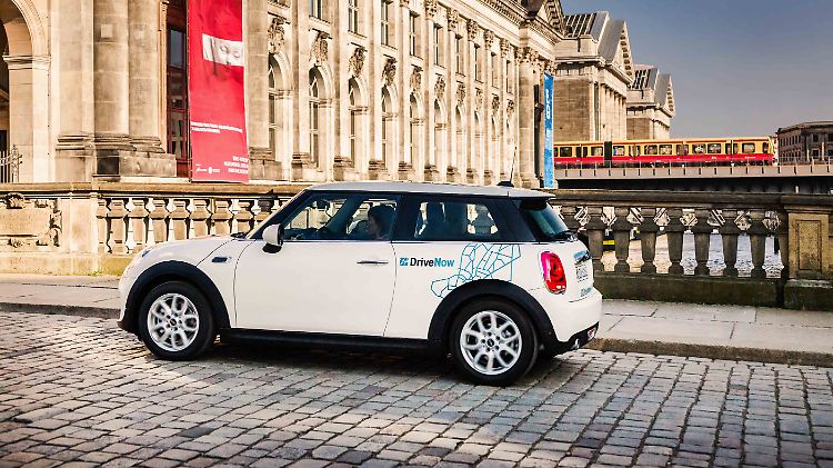 Wer in der Stadt mal kurz ums Eck will, der nimmt gern ein Carsharing-Auto.