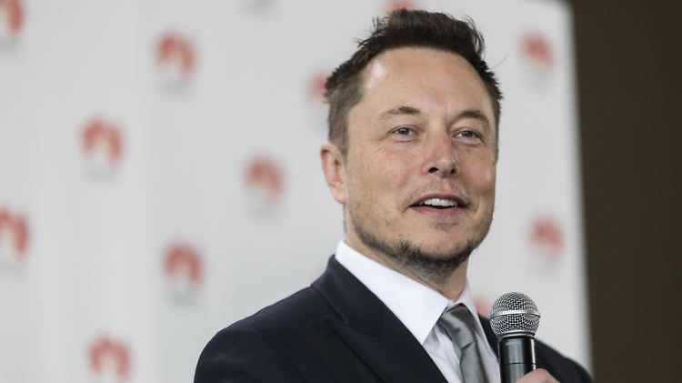 Elon Musk ist mit der Gewinnentwicklung unzufrieden.