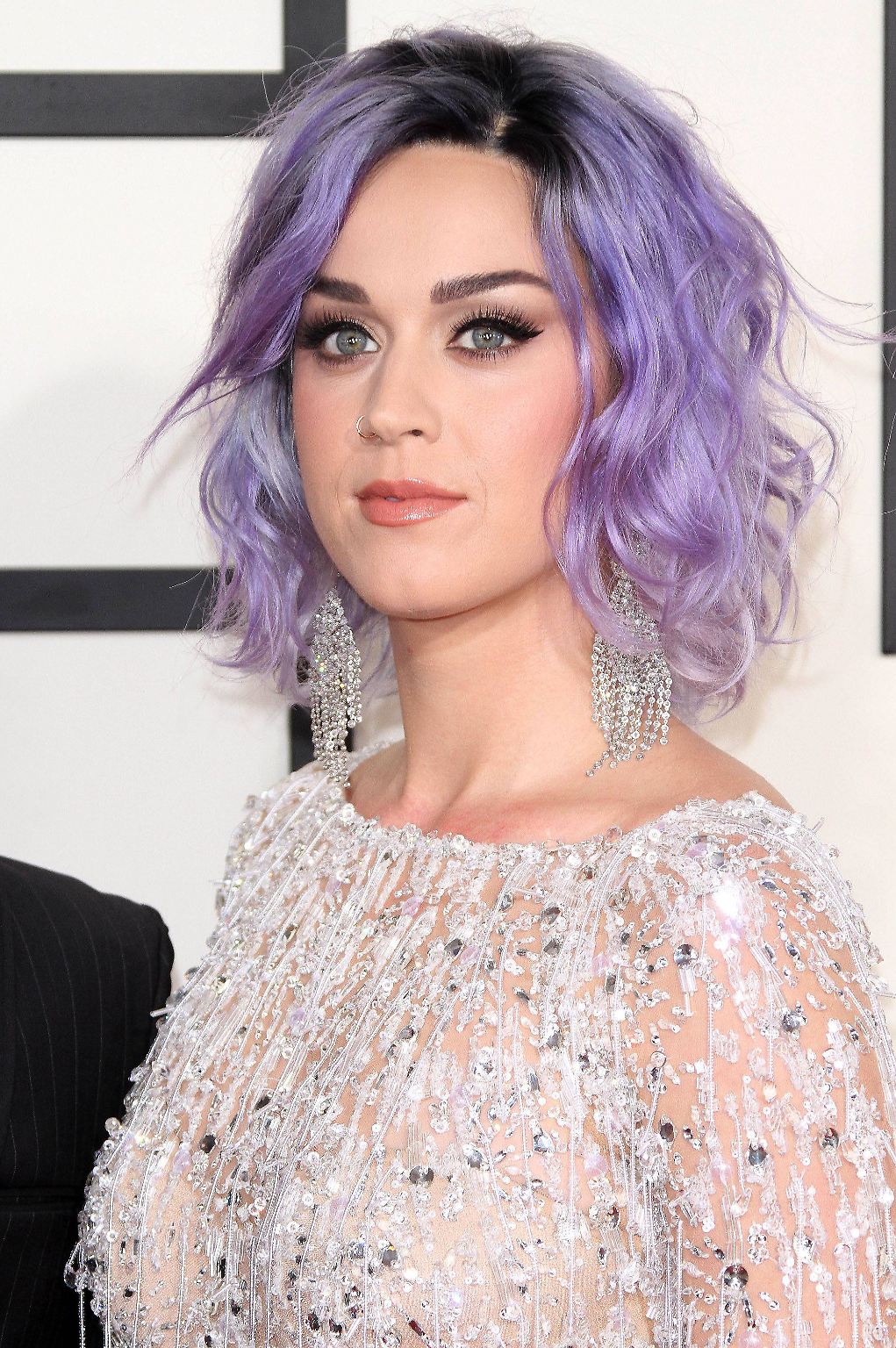 Im Jahr 2015, als Katy Perry auf dem Cover des Magazins "Forbes" erschien, nachdem sie in einem einzigen Jahr 135 Millionen Dollar verdient hatte, wusste sie schon, dass sie sich ihren Platz im Popstar-Geschäft gesichert hatte ...