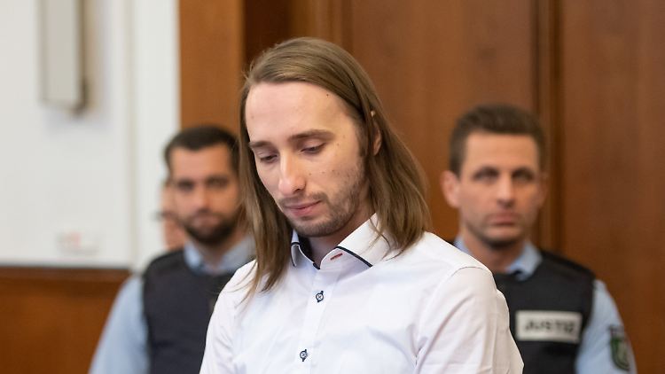 Die Anklage will Sergej W. lebenslang hinter Gittern sehen.