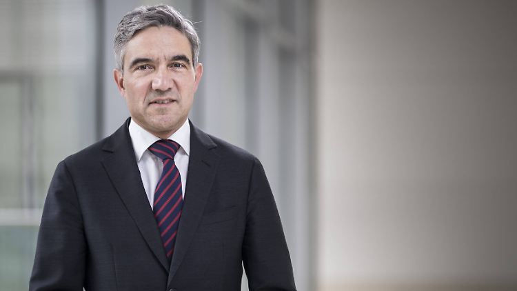 Stephan Harbarth ist Honorarprofessor der Universität Heidelberg.
