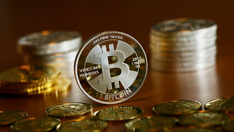 Von 1000 auf 20.000 Dollar legte der Bitcoin 2017 zu. Ein Großteil davon war womöglich nur heiße Luft.