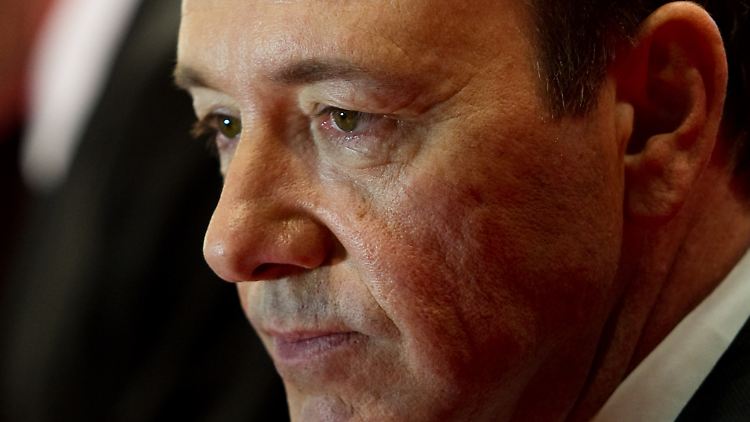 Spacey sei "ein richtiger Einsiedler geworden", erklärt ein Freund.