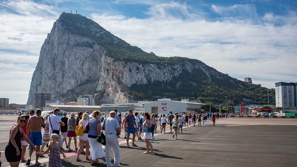 Diesen Felsen umweht der Atem der Geschichte: Seit 1713 besitzen die Briten Gibraltar, was Spanien nie anerkannt hat.