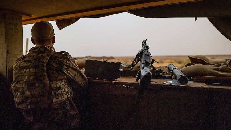 Vier Kilometer vom Lager der Bundeswehr entfernt kam es vergangene Woche zu einem Selbstmordanschlag.