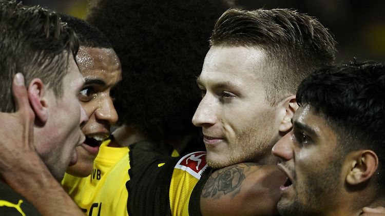 Mega-Performer, schon klar. Aber finden Sie auch, dass Marco Reus ein wenig blass aussieht?