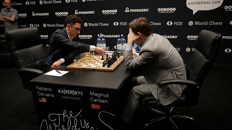 Remis, Remis, immer wieder Remis: Magnus Carlsen und Fabiano Caruana spielen bislang eine Schach-WM ohne Sieger.