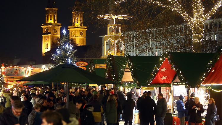 Ein damals zwölf Jahre alter Junge versuchte 2016 in der Nähe des Ludwigshafener Weihnachtsmarktes einen Sprengsatz abzulegen.