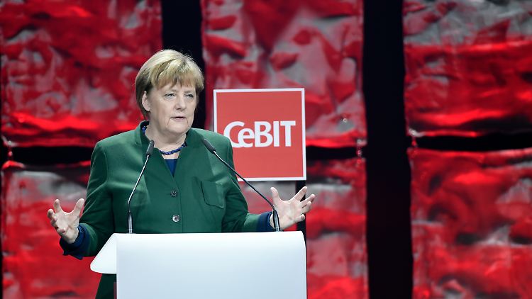 Bis zuletzt ein Pflichttermin für Kanzlerin Angela Merkel und ihre Vorgänger: Die Cebit in Hannover ist Geschichte.
