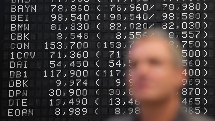 Unklar bleibt angesichts der politischen Risiken der weitere Weg des Dax.