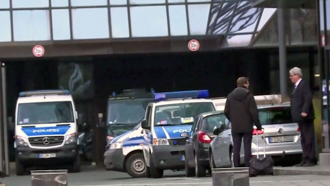 RazziaDeutscheBank.jpg