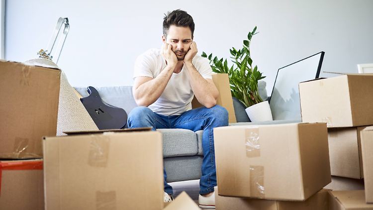 Am besten schreibt man drauf, in welches Zimmer der Karton gebracht werden soll.