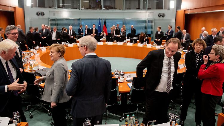 Angela Merkel beim Treffen mit Vertretern der Kommunen im Kanzleramt.