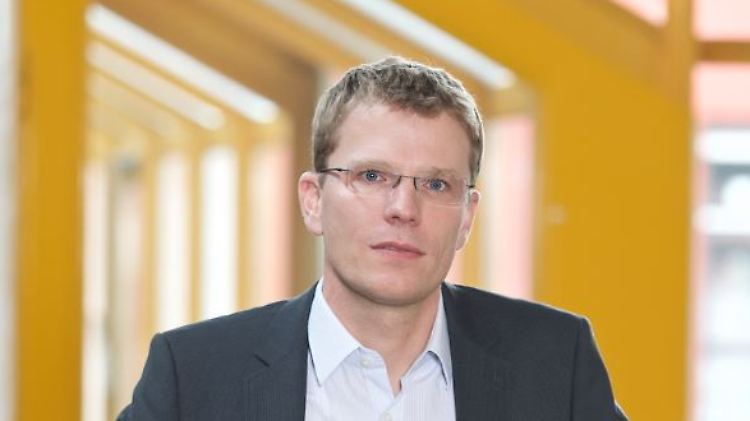 Daniel Thym lehrt öffentliches Recht, Europarecht und Völkerrecht an der Universität Konstanz.