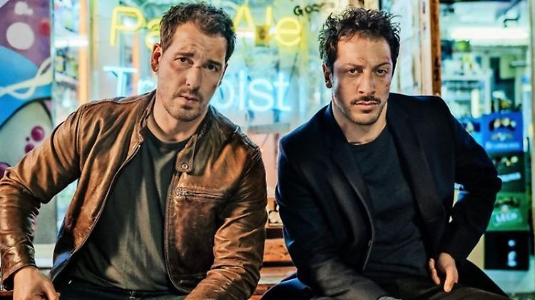 Kurt Grimmer (Felix Kramer) und Erol Birkan (Fahri Yardim) mögen sich zwar nicht, ein cooles Team sind sie trotzdem. 