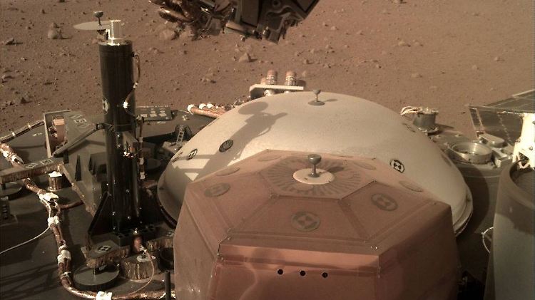 Roboter "InSight" befindet sich seit knapp zwei Wochen auf der Marsoberfläche. 