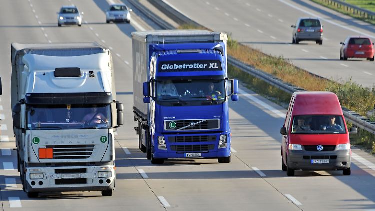 Die Ausbildung zum Lkw-Fahrer kostet 20.000 Euro.