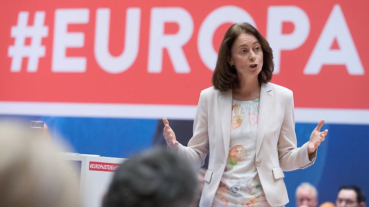Barley hat einen britischen Vater und eine deutsche Mutter, sie fühlt sich als Europäerin.