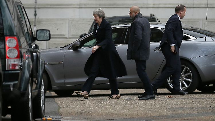 Premierministerin May zu Wochenbeginn in London: "Wir werden nicht neu verhandeln", heißt es aus Brüssel.