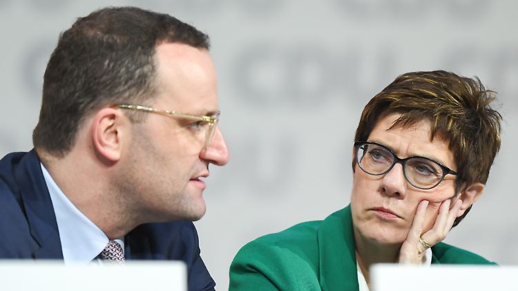 Absprachen bei der Stichwahl zum CDU-Parteivorsitz? Jens Spahn dementiert.