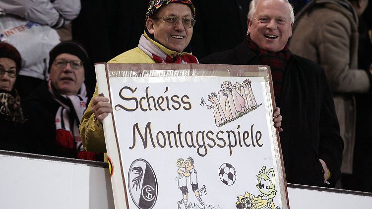 Ja, das Thema Fußball und Montag ist bei den Fans sehr umstritten.
