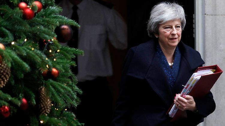 Theresa May stellt sich heute ihren parteiinternen Kritikern.