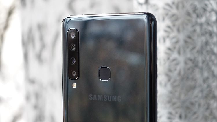 Das Samsung Galaxy A9 im Test: Sieht es mit dem vierten nicht nur mehr, sondern auch besser?