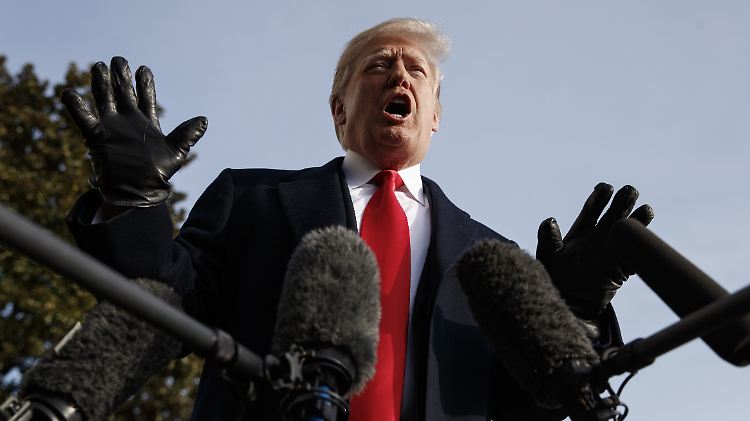 Trump bestreitet, gegen Gesetze zur Wahlkampffinanzierung verstoßen zu haben.