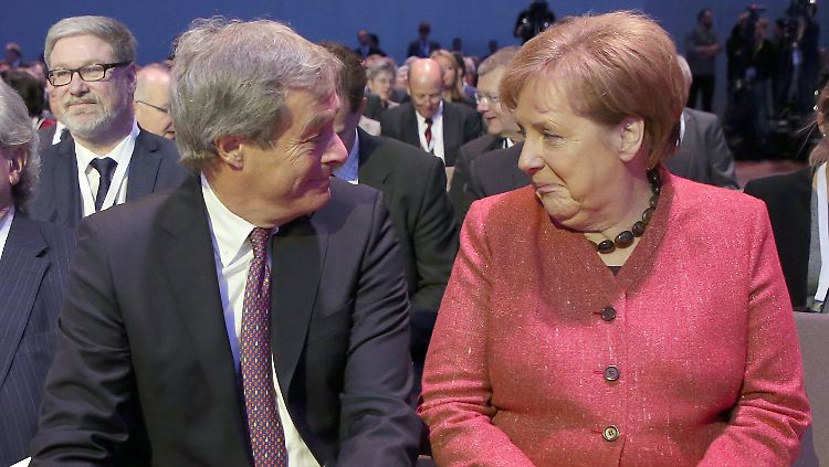 Schon beim Arbeitgebertag 2018 zeigten sich Angela Merkel und Ingo Kramer einig.