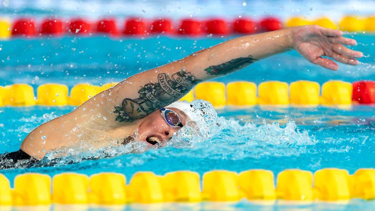 Mit deutschem Rekord ins Finale der Kurzbahn-WM: Sarah Köhler samt 4x200-Meter-Freistilstaffel.