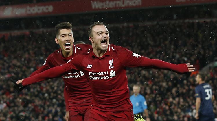 Die Liverpooler verdrängen ManCity wieder auf Rang zwei.