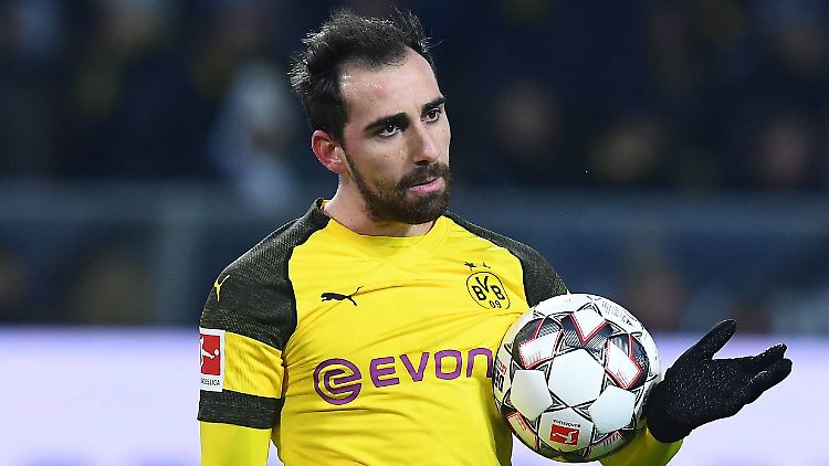 Kein Elfmeter, mein Freund: Paco Alcácer.