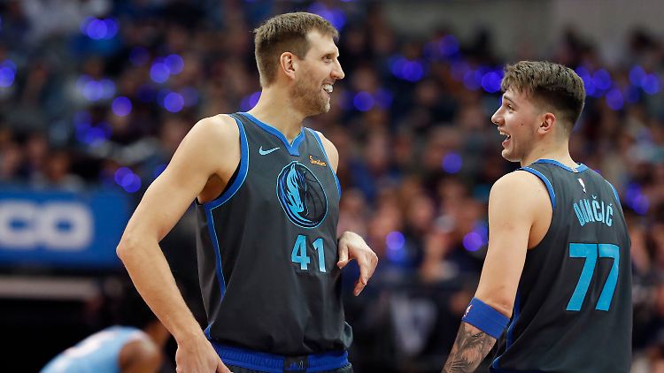 Weihnachten mit der Familie? Gibt es für Dirk Nowitzki und seine Kollegen nicht.