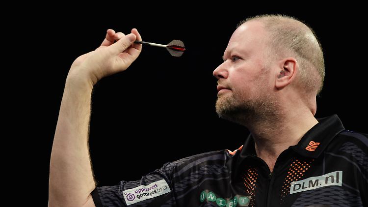 Wie 2012: Van Barneveld scheitert bei der Darts-WM schon im ersten Match.