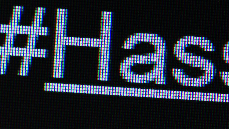 Wegen seiner Äußerungen im Internet wurde in Frankreich ein junger Mann zu einer Haftstrafe verurteilt.