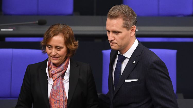 Bystron, hier mit der stellvertretenden AfD-Fraktionsvorsitzenden Beatrix von Storch im Bundestag. 