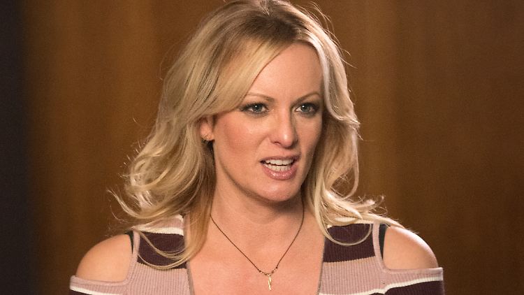 Hatte nach eigenen Angaben Sex mit US-Präsident Donald Trump: Ex-Pornostar Stormy Daniels.