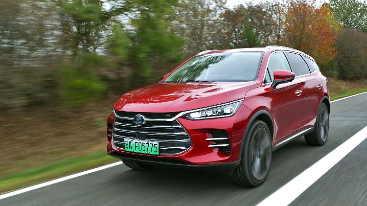 Der BYD Tang DM erweist sich auf dem Nürburgring als solides SUV.