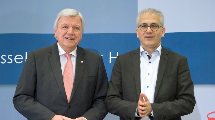 Ministerpräsident Bouffier (l.) und sein Stellvertreter Al-Wazir.