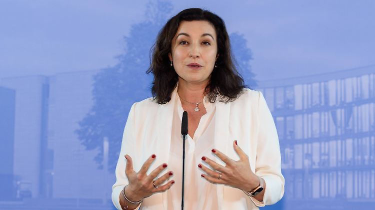 Datenschutz als Bremsklotz: Dorothee Bär will das strenge deutsche Recht ändern.