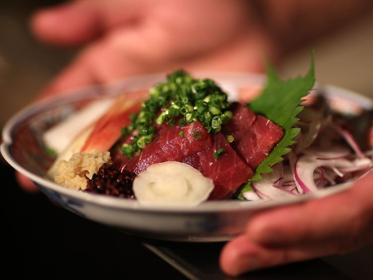 Geht es nach der Regierung in Tokio, wird Walfleisch als Speise in Japan wieder populärer.